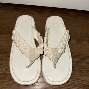 Urban Outfitters Sandals